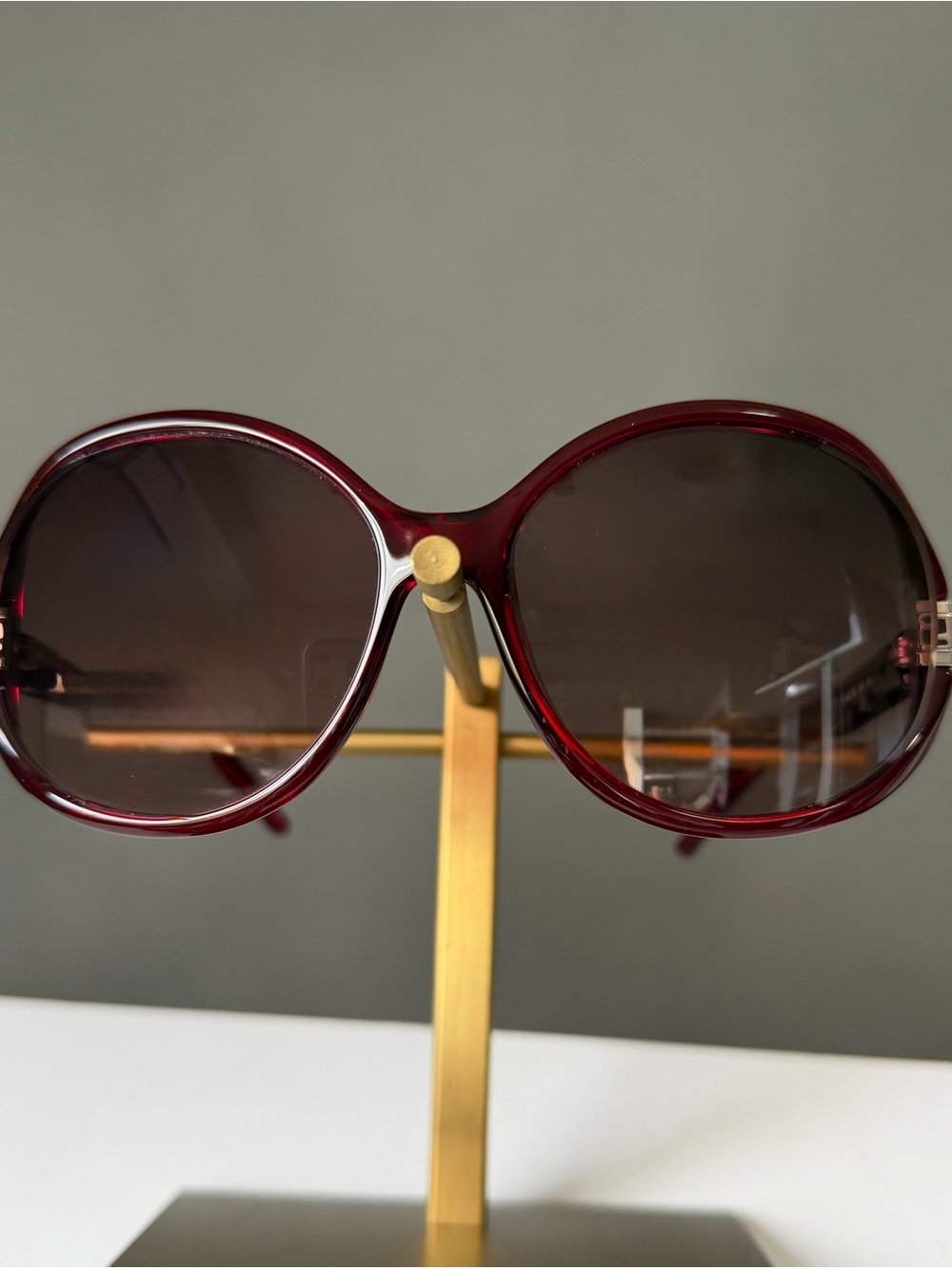 Fendi Women's Sunglasses Red - Picture 2 of 7